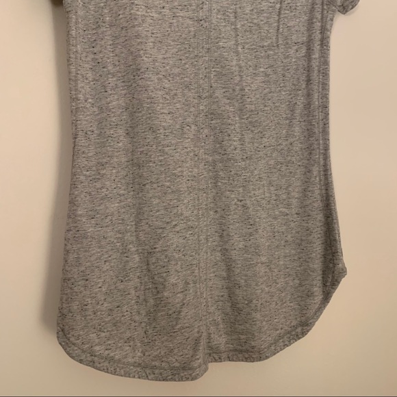 CALIA // Grey Top Medium - Picture 10 of 16
